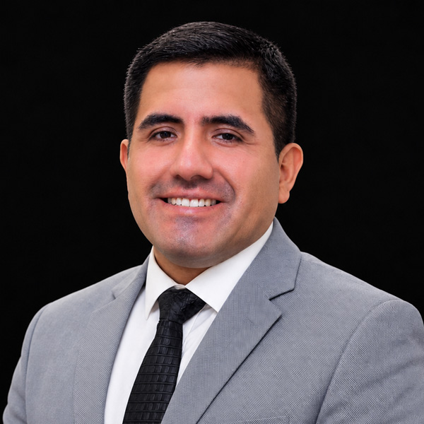 Christian Flores